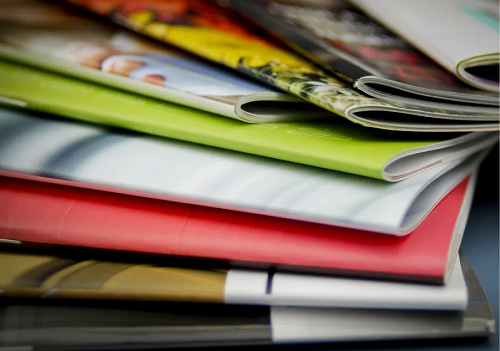 what is a saddle stitch booklet